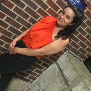 Meet your Posher, Annamarie